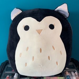16” Holly the owl Squishmallow